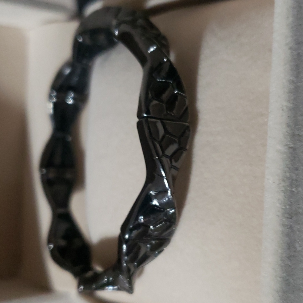 Lia Sophia Stretch Bracelet